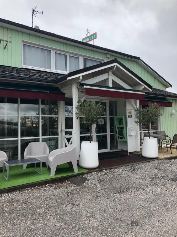 Le 81 Hotel 卡斯特尔 外观 照片